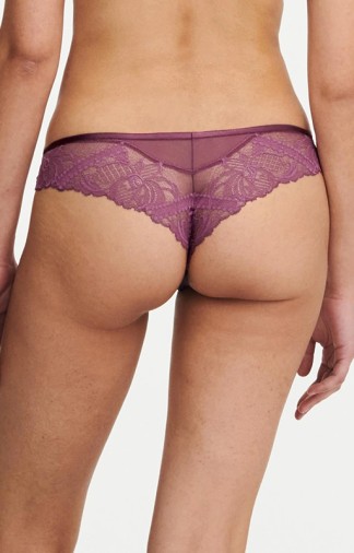 Slip brasiliano in pizzo Chantelle C17Q90 2