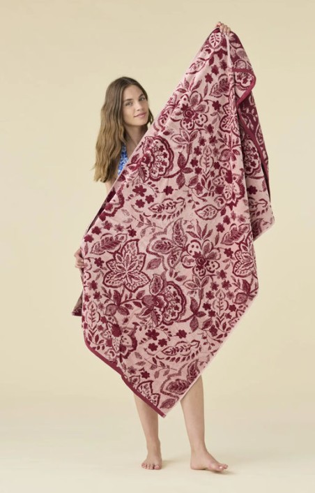 Noi di Notte terry towel with watercolour print